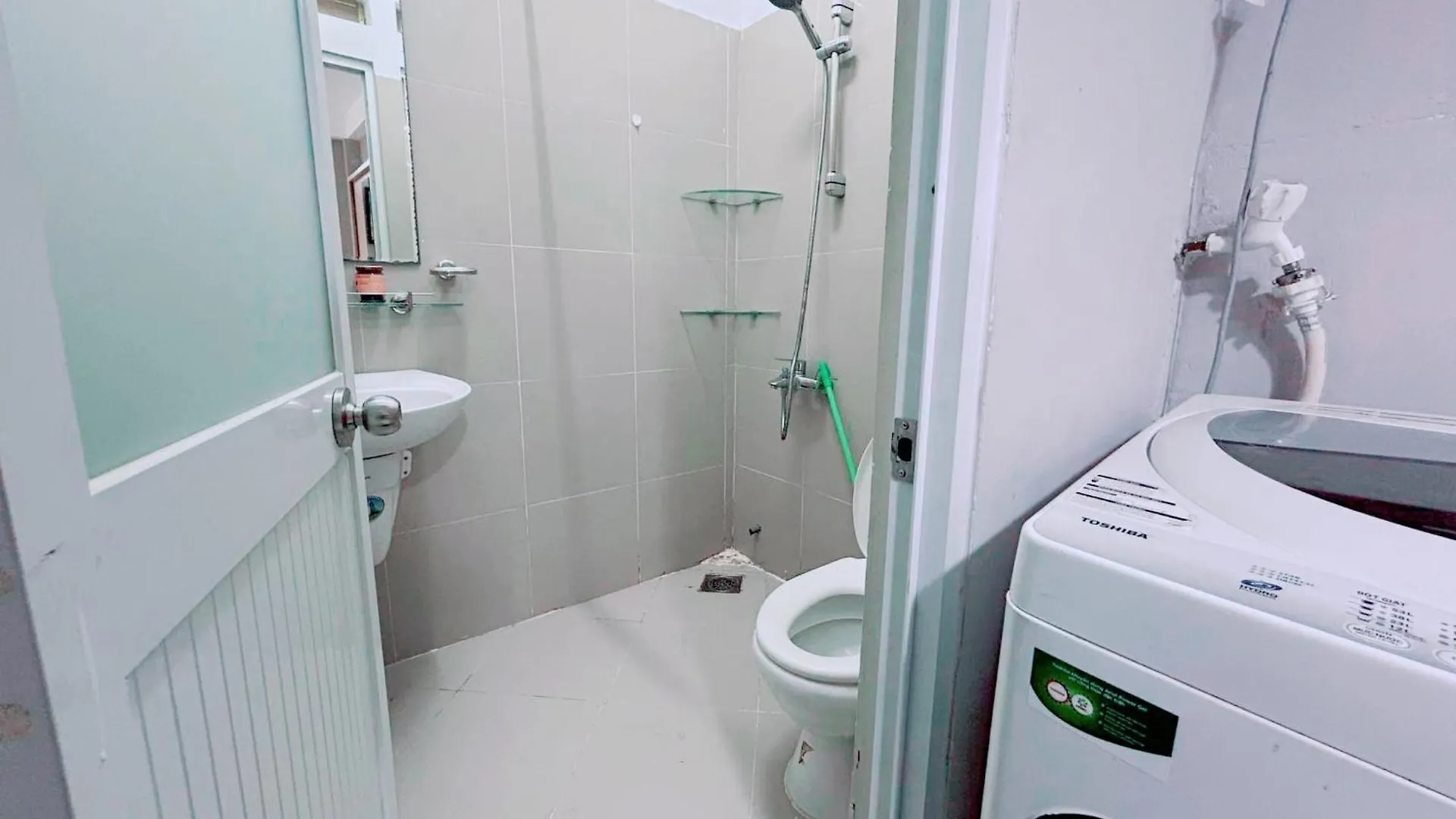 Homee Quan 3 Ho Chi Minh City Guest house